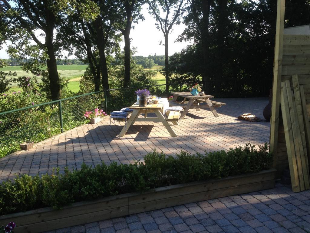 B&B Op De Brabantse Wal Halsteren Exterior photo