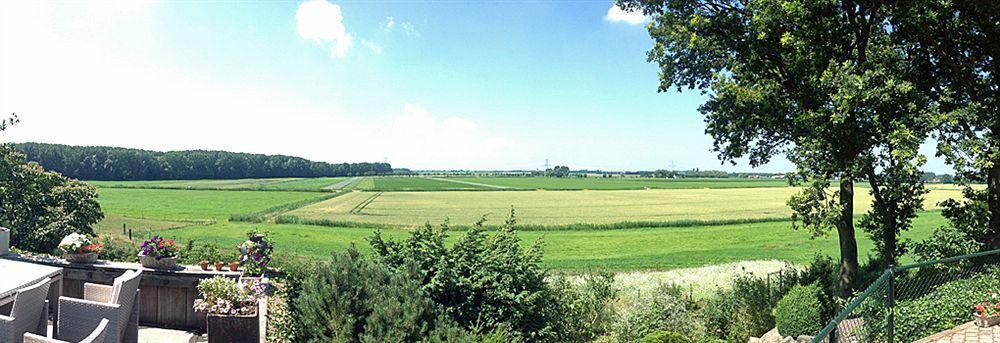 B&B Op De Brabantse Wal Halsteren Exterior photo
